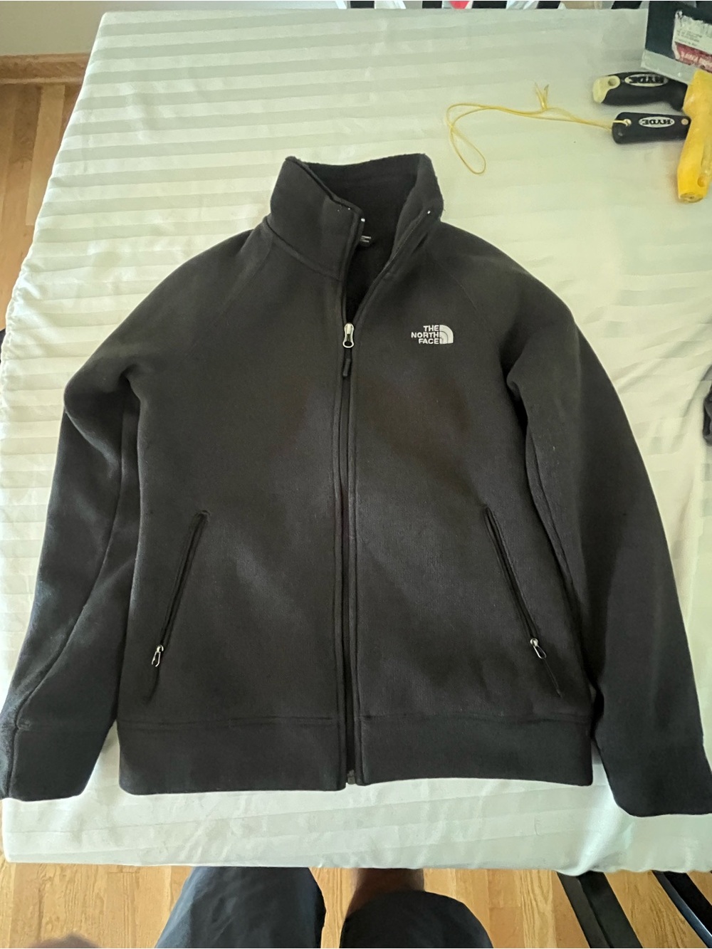 The North Face Jacket Women Small Black Full Zip Fleece Hiking Preppy Casual